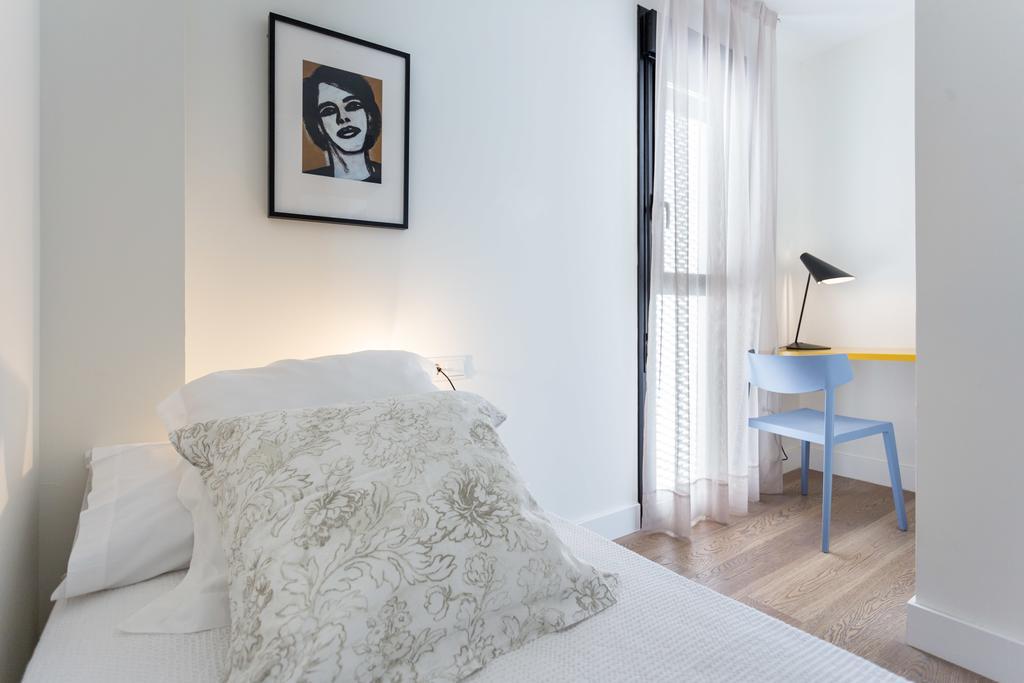 Puerta Del Sol Apartment